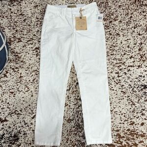 Democracy Women's High Rise Slim Straight Jeans White‎ Size 2